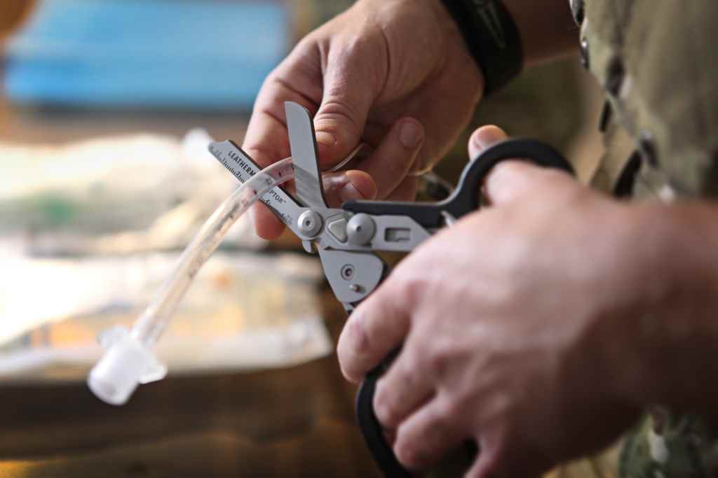 Leatherman Raptor Rescue - 