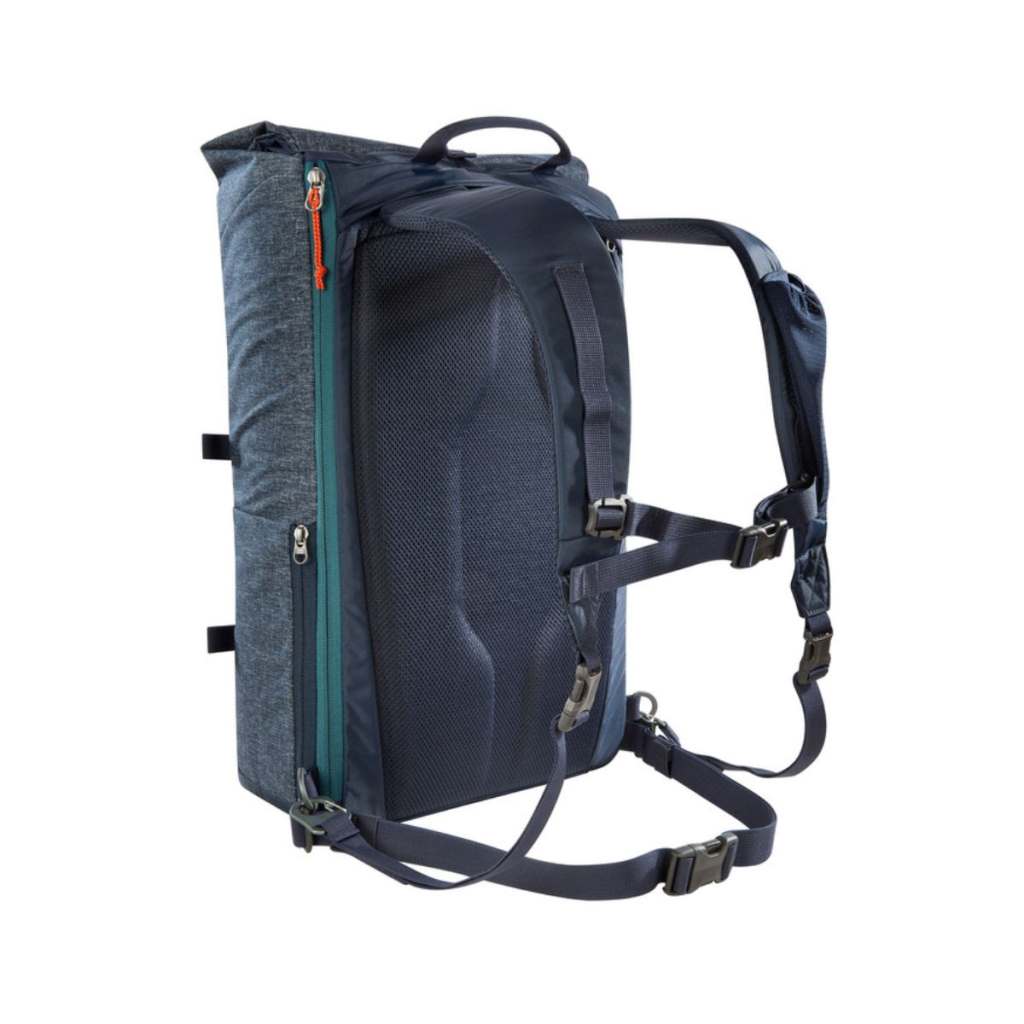 Traveller Pack 25 - back angle - navy