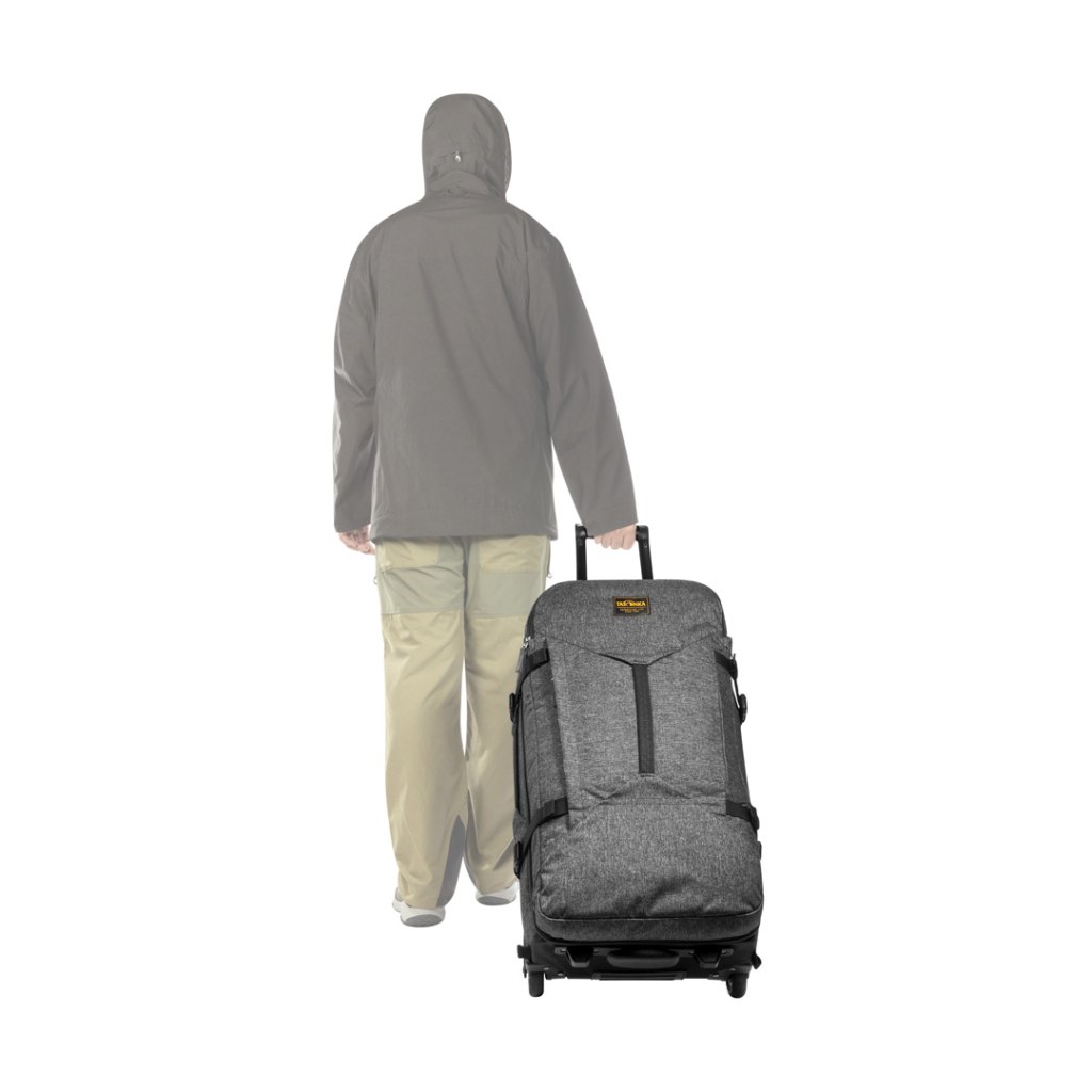 Travel Roller 60 - Travel Roller 60 - Black - In Use